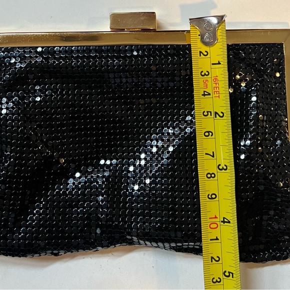 Vintage Shiny Black Metal Mesh KISS Lock Clutch Evening Purse/Bag/Clutch  60-70s - Picture 6 of 6